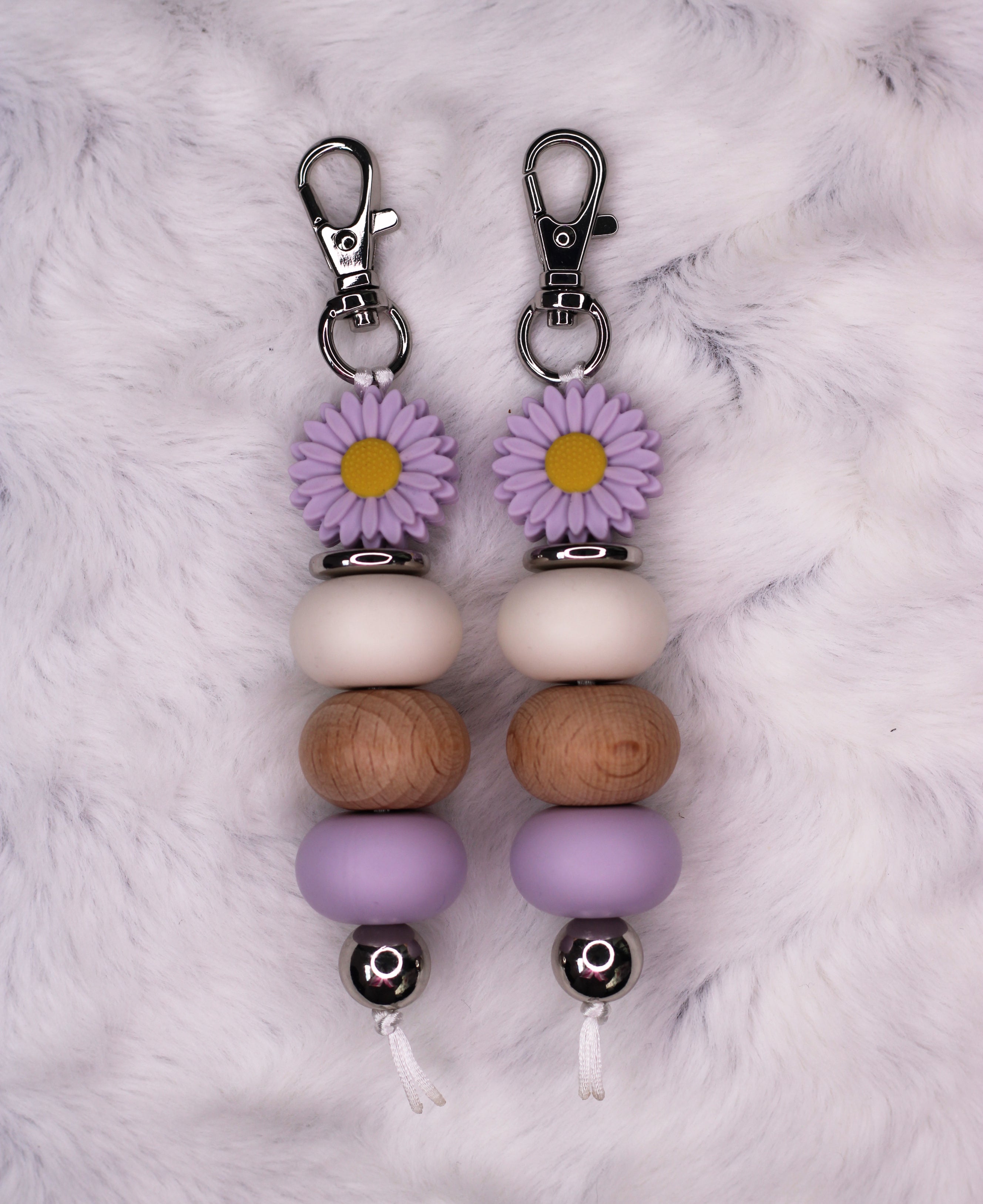 Lilac Daisy Keychain