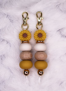 Mustard Daisy Keychain