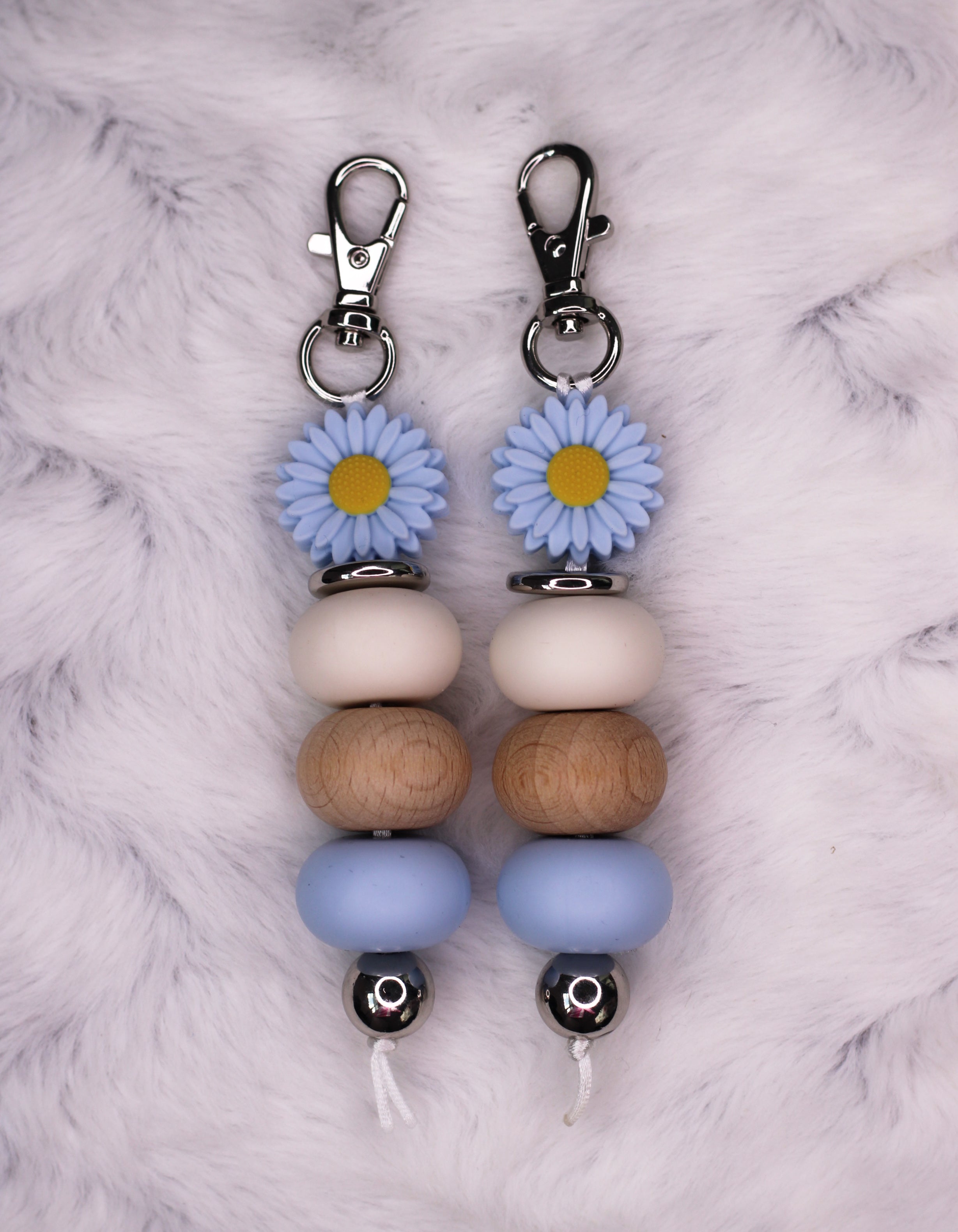 Pastel Blue Daisy Keychain